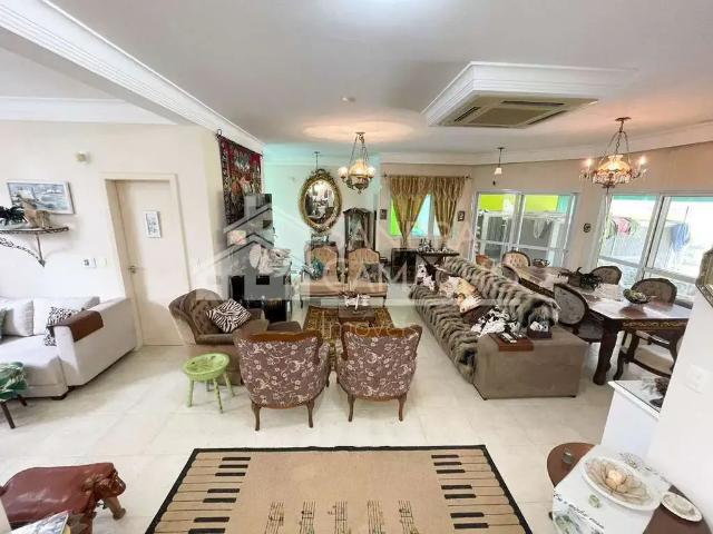 Casa / Sobrado para Venda em Florianópolis/SC Jurerê Internacional 3 Quartos