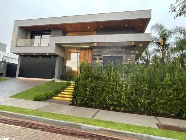 Casa / Sobrado para Venda em Florianópolis/SC Jurerê Internacional 4 Quartos