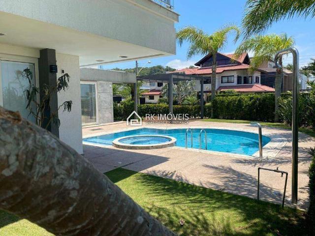 Casa / Sobrado para Venda em Florianópolis/SC Jurerê Internacional 4 Quartos