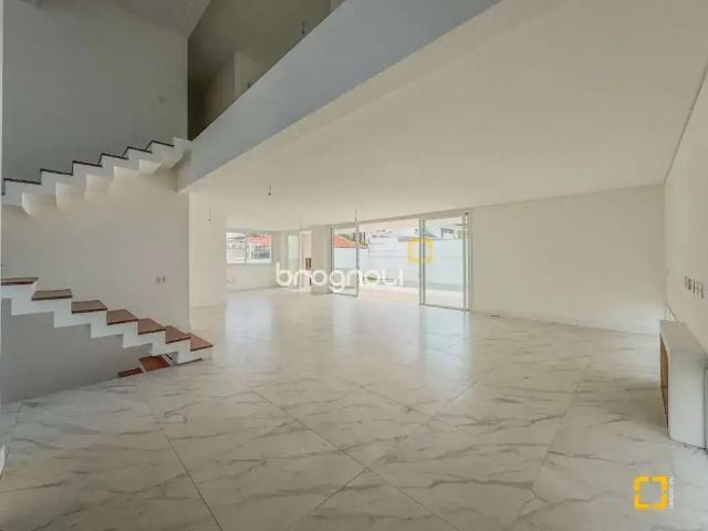 Casa / Sobrado para Venda em Florianópolis/SC Jurerê Internacional 4 Quartos