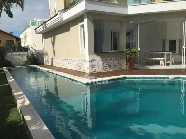 Casa / Sobrado para Venda em Florianópolis/SC Jurerê Internacional 4 Quartos
