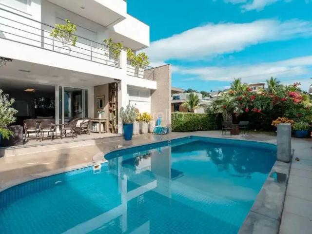 Casa / Sobrado para Venda em Florianópolis/SC Jurerê Internacional 4 Quartos