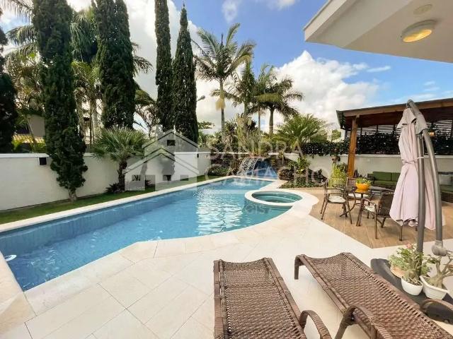 Casa / Sobrado para Venda em Florianópolis/SC Jurerê Internacional 5 Quartos