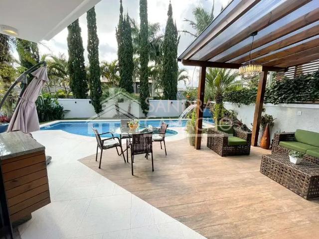 Casa / Sobrado para Venda em Florianópolis/SC Jurerê Internacional 5 Quartos