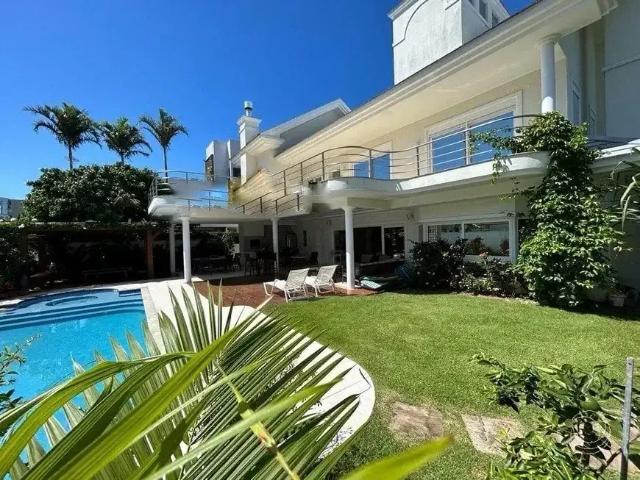 Casa / Sobrado para Venda em Florianópolis/SC Jurerê Internacional 5 Quartos
