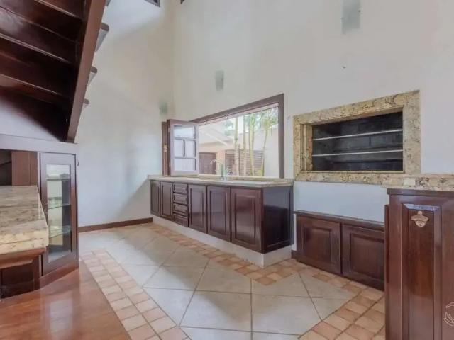 Casa / Sobrado para Venda em Florianópolis/SC Jurerê Internacional 5 Quartos