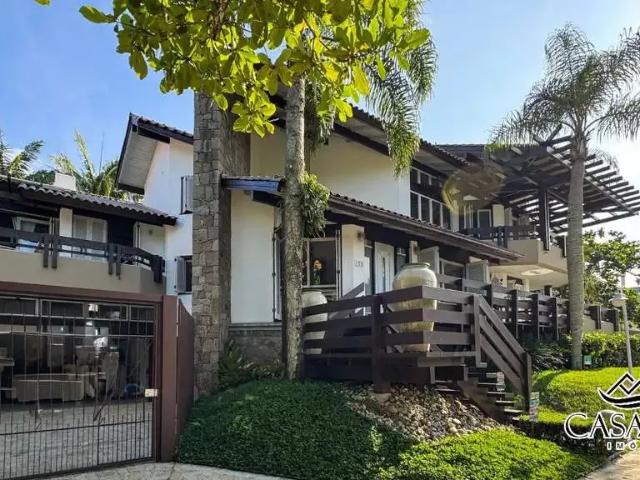 Casa / Sobrado para Venda em Florianópolis/SC Jurerê Internacional 5 Quartos