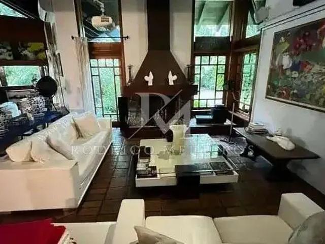 Casa / Sobrado para Venda em Florianópolis/SC Jurerê Internacional 5 Quartos