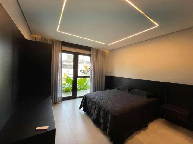 Casa / Sobrado para Venda em Florianópolis/SC Jurerê Internacional 5 Quartos