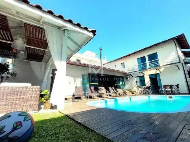 Casa / Sobrado para Venda em Florianópolis/SC Jurerê Internacional 5 Quartos