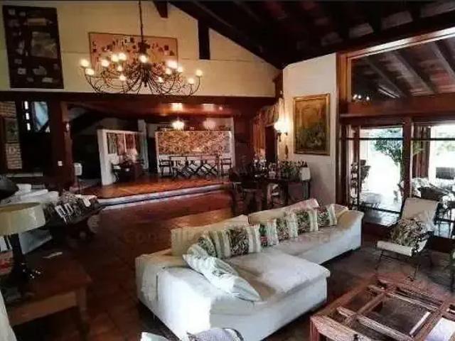 Casa / Sobrado para Venda em Florianópolis/SC Jurerê Internacional 5 Quartos