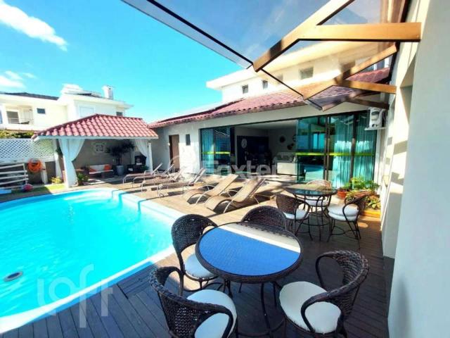 Casa / Sobrado para Venda em Florianópolis/SC Jurerê Internacional 5 Quartos