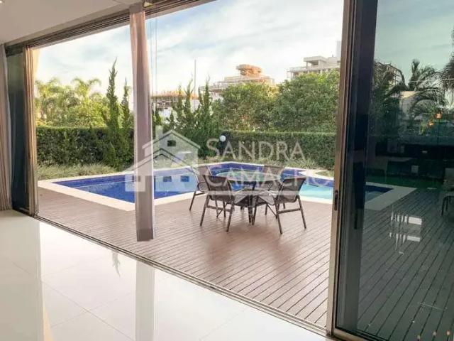 Casa / Sobrado para Venda em Florianópolis/SC Jurerê Internacional 5 Quartos
