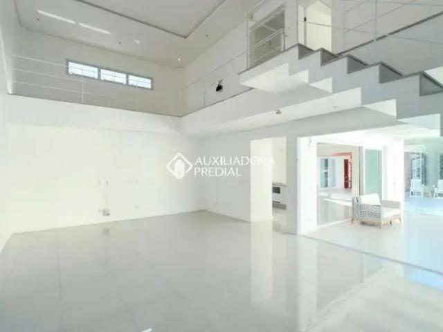 Casa / Sobrado para Venda em Florianópolis/SC Jurerê Internacional 5 Quartos