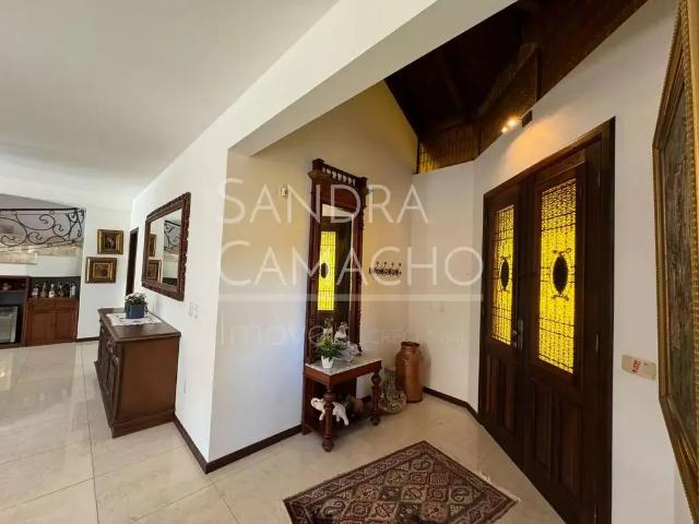 Casa / Sobrado para Venda em Florianópolis/SC Jurerê Internacional 6 Quartos