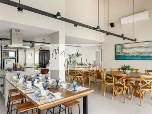 Casa / Sobrado para Venda em Florianópolis/SC Jurerê Internacional 6 Quartos