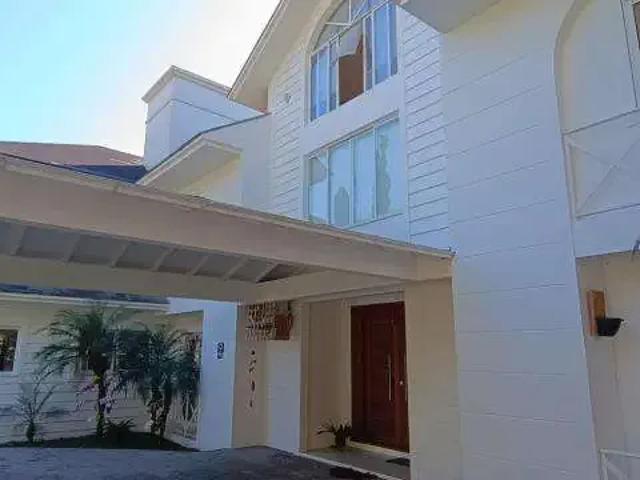 Casa / Sobrado para Venda em Florianópolis/SC Jurerê 5 Quartos