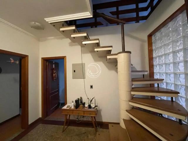 Casa / Sobrado para Venda em Florianópolis/SC Jurerê 5 Quartos