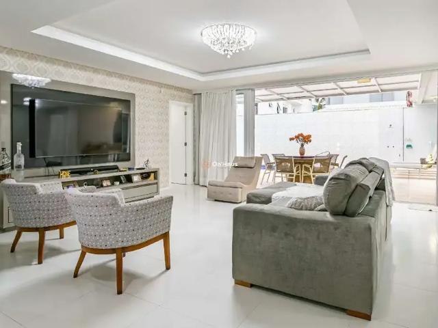Casa / Sobrado para Venda em Florianópolis/SC Jurerê 6 Quartos