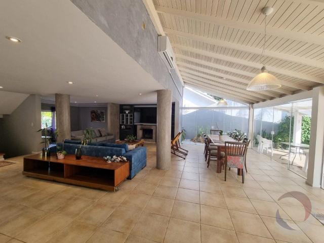 Casa / Sobrado para Venda em Florianópolis/SC Lagoa da Conceição 4 Quartos