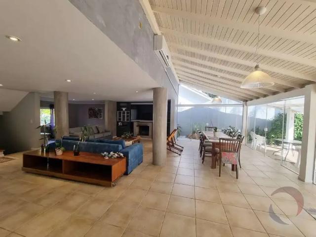 Casa / Sobrado para Venda em Florianópolis/SC Lagoa da Conceição 4 Quartos