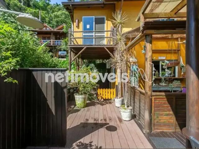 Casa / Sobrado para Venda em Florianópolis/SC Lagoa da Conceição 4 Quartos