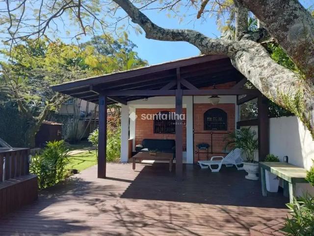 Casa / Sobrado para Venda em Florianópolis/SC Lagoa da Conceição 5 Quartos