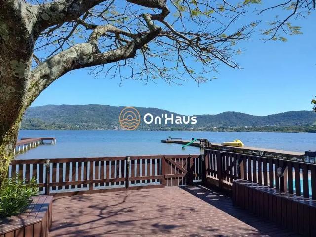 Casa / Sobrado para Venda em Florianópolis/SC Lagoa da Conceição 5 Quartos