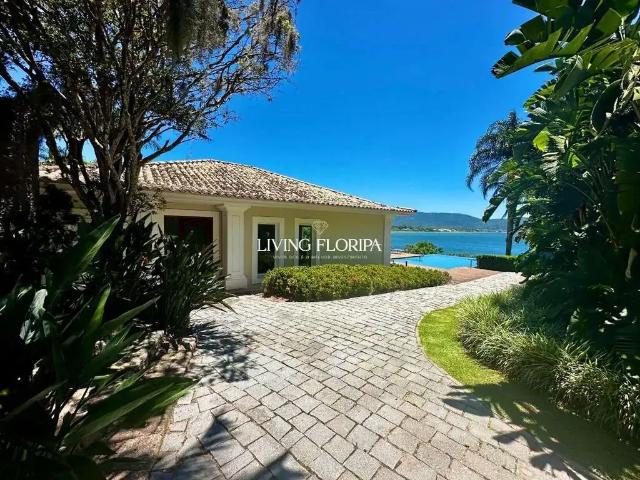 Casa / Sobrado para Venda em Florianópolis/SC Lagoa da Conceição 6 Quartos