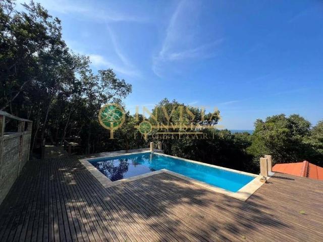 Casa / Sobrado para Venda em Florianópolis/SC Morro das Pedras 5 Quartos