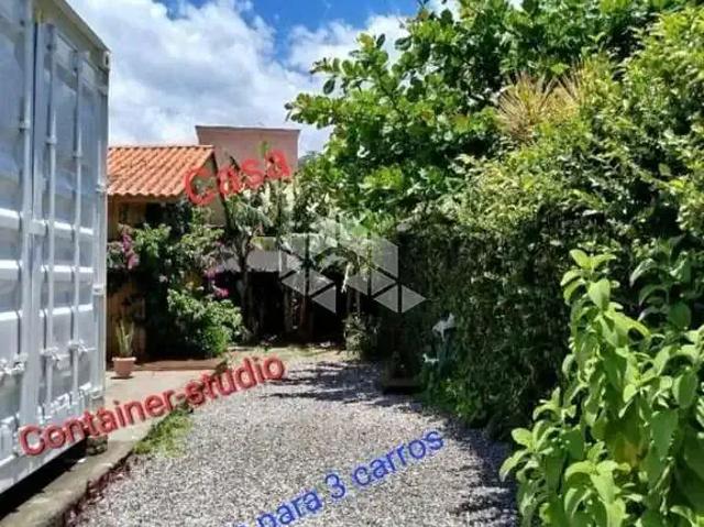 Casa / Sobrado para Venda em Florianópolis/SC Morro das Pedras 1 Quartos