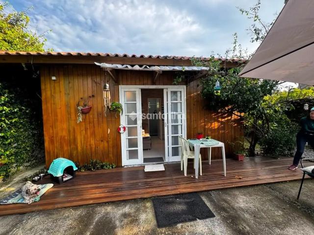 Casa / Sobrado para Venda em Florianópolis/SC Morro das Pedras 1 Quartos