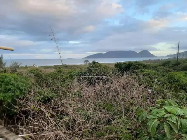 Casa / Sobrado para Venda em Florianópolis/SC Morro das Pedras 2 Quartos