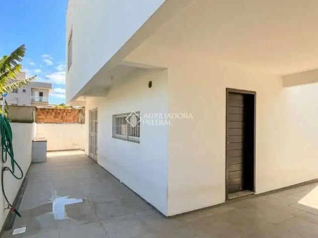Casa / Sobrado para Venda em Florianópolis/SC Morro das Pedras 3 Quartos