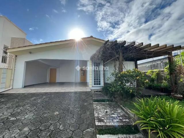 Casa / Sobrado para Venda em Florianópolis/SC Morro das Pedras 3 Quartos