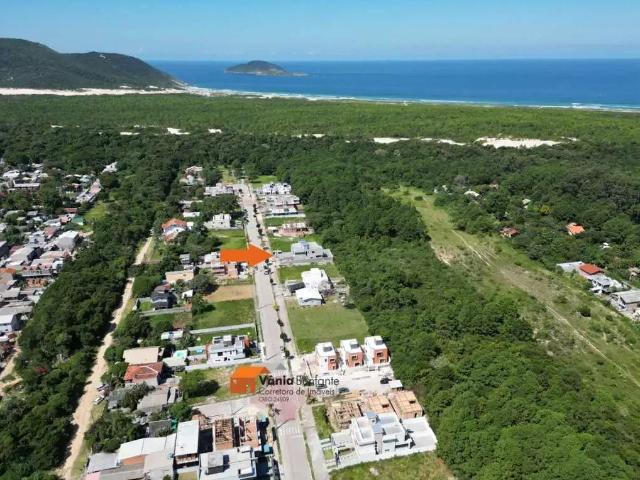 Casa / Sobrado para Venda em Florianópolis/SC São João do Rio Vermelho 2 Quartos
