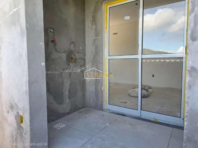 Casa / Sobrado para Venda em Florianópolis/SC São João do Rio Vermelho 3 Quartos