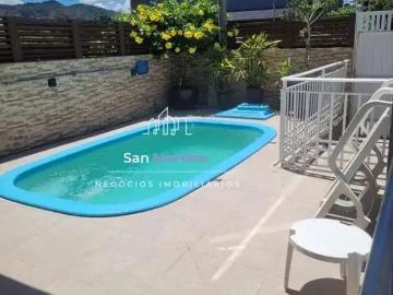 Casa / Sobrado para Venda em Florianópolis/SC São João do Rio Vermelho 3 Quartos
