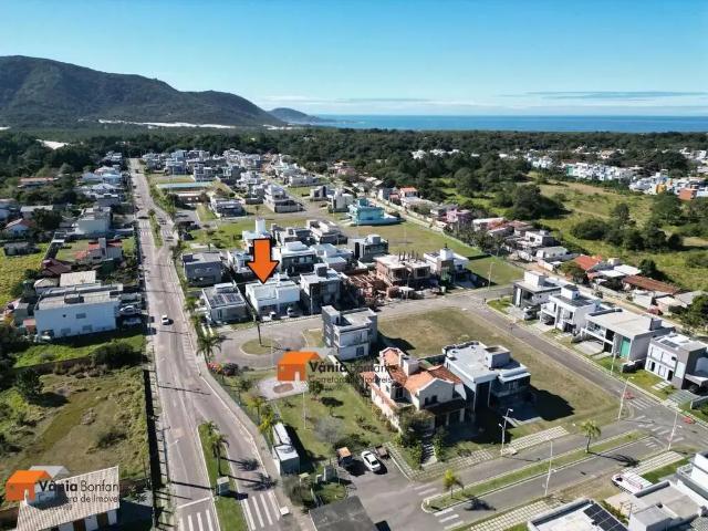 Casa / Sobrado para Venda em Florianópolis/SC São João do Rio Vermelho 4 Quartos
