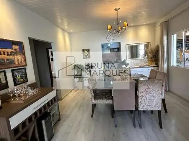 Casa / Sobrado para Venda em Florianópolis/SC Rio Vermelho 4 Quartos