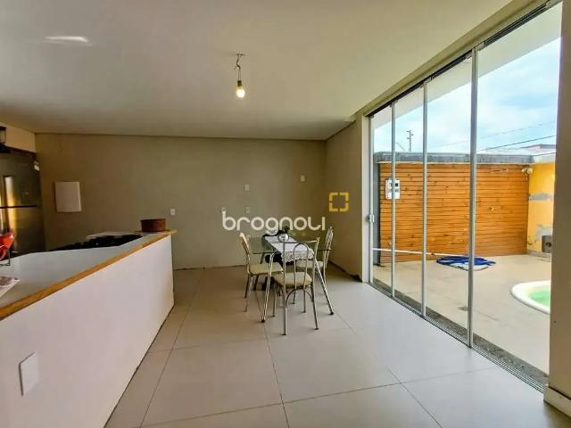 Casa / Sobrado para Venda em Florianópolis/SC São João do Rio Vermelho 4 Quartos