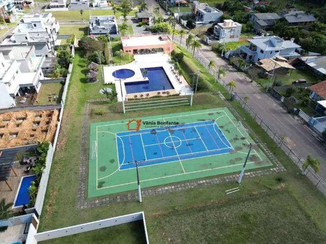 Casa / Sobrado para Venda em Florianópolis/SC São João do Rio Vermelho 4 Quartos