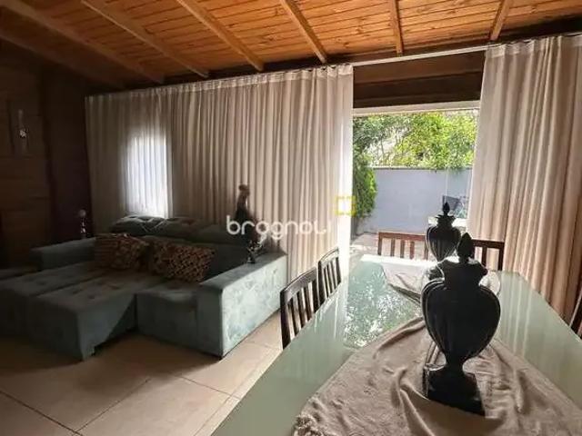 Casa / Sobrado para Venda em Florianópolis/SC São João do Rio Vermelho 4 Quartos