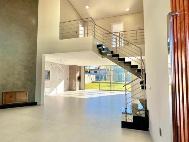 Casa / Sobrado para Venda em Florianópolis/SC São João do Rio Vermelho 4 Quartos