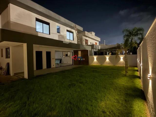 Casa / Sobrado para Venda em Florianópolis/SC São João do Rio Vermelho 4 Quartos
