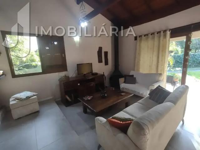 Casa / Sobrado para Venda em Florianópolis/SC São João do Rio Vermelho 5 Quartos