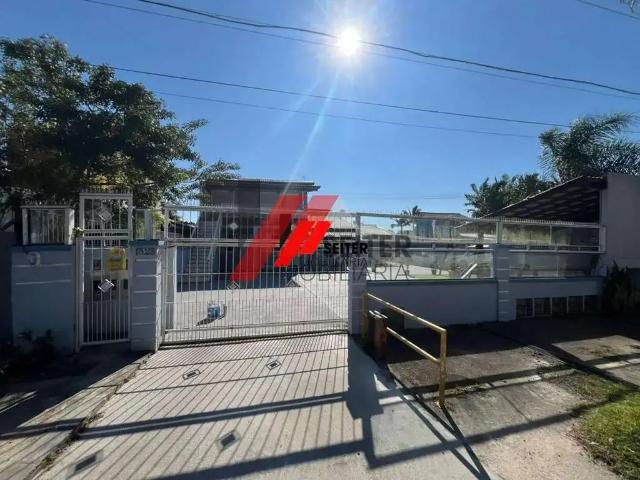 Casa / Sobrado para Venda em Florianópolis/SC São João do Rio Vermelho 6 Quartos