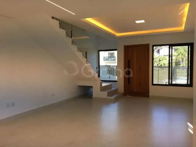 Casa / Sobrado para Venda em Florianópolis/SC Saco Grande 3 Quartos