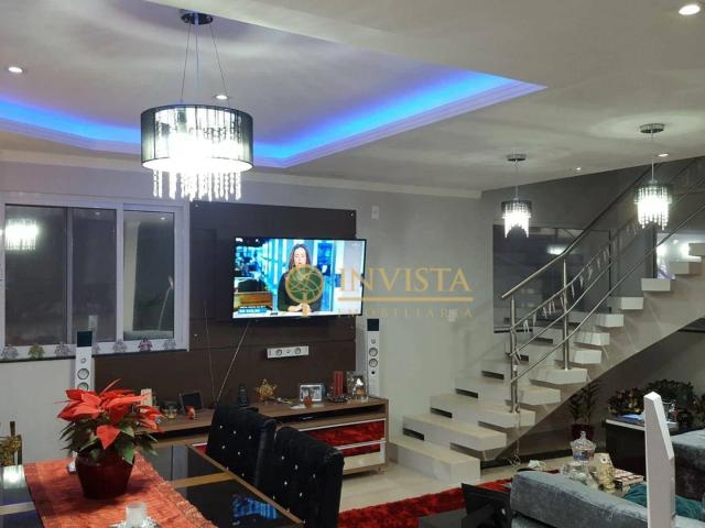 Casa / Sobrado para Venda em Florianópolis/SC Saco Grande 4 Quartos