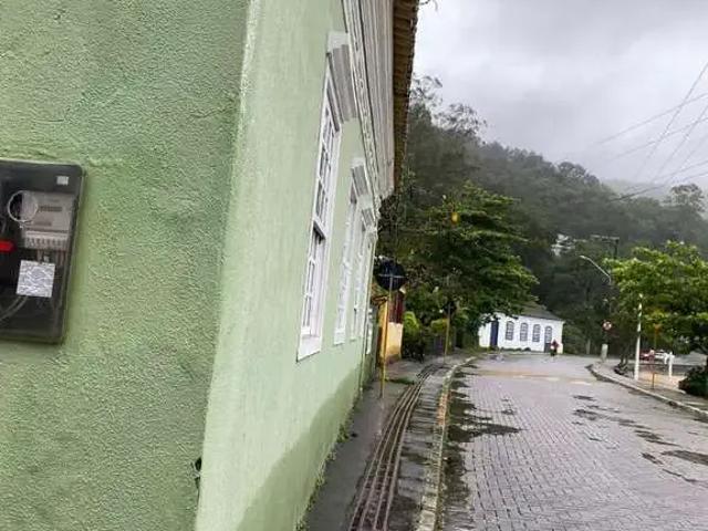 Casa / Sobrado para Venda em Florianópolis/SC Sambaqui 3 Quartos